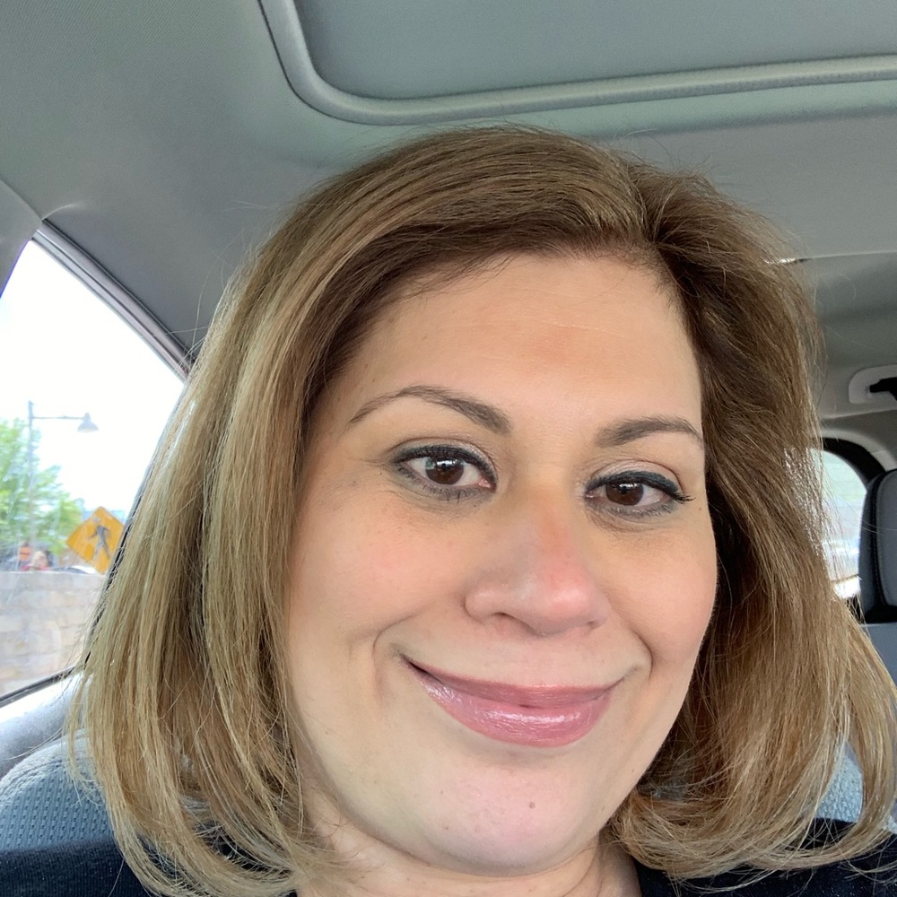 Meet your Posher, Mirna